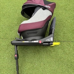 チャイルドシート　アップリカ　クルリラプラス　回転式　ISOFIX