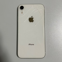  【背面割れあり】iPhone XR 128GB白の画像