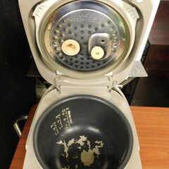 象印 ZOJIRUSHI 圧力IH炊飯器 5.5合炊き 極め炊き NP-LC10 炊飯ジャー プラチナ真空釜の画像