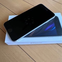 iPhone SE 2世代　美品