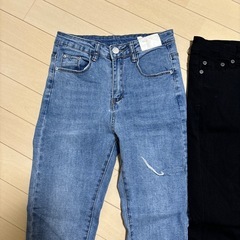 ほぼ新品パンツまとめうりの画像