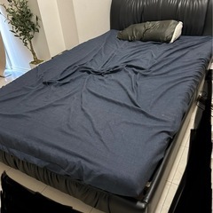 【本日のみ】高級ベッドフレーム(セミダブル)の画像