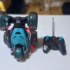 ラジコンカー　おもちゃ　男の子　プレゼント
