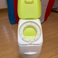 アプリカおむつゴミ箱
の画像