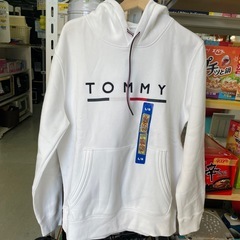 【Tommy Hilfiger フード付きスウェットシャツ】Lサ...