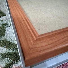 大きめサイズ2個　写真、書類、押し花等のフレーム　未使用品　ナチュラルな木製枠にガラスの画像