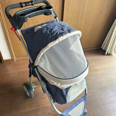 ペット用バギーの画像