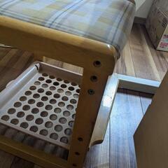 机　椅子の画像