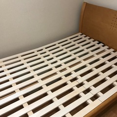 ダブルベッド