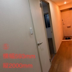 木製ドア(扉)の画像