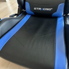ゲーミング座椅子の画像