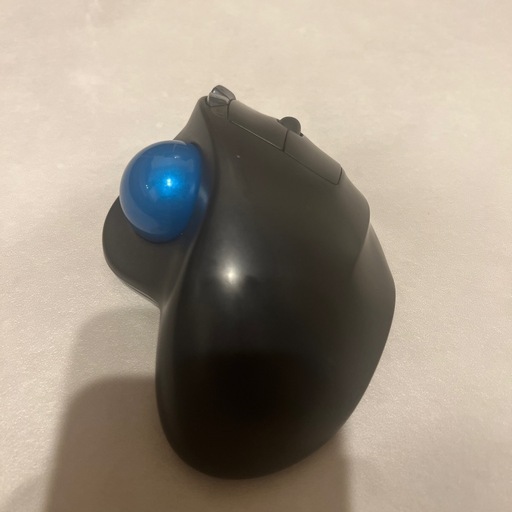 ロジクール　トラックボールマウス　M570