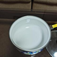 昭和レトロ  ホーロー片手鍋の画像