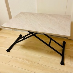 テーブル　無段階高さ調節【中古】の画像