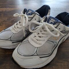 スニーカーですの画像