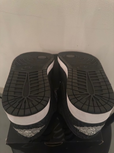 ジョーダン1 Low SE ブラックエレファントUS10.5