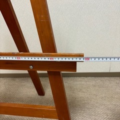 木製イーゼルの画像