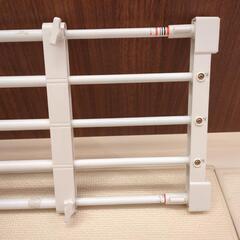 突っ張り棚の画像