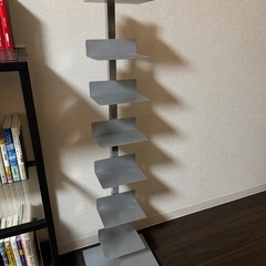 IKEAオープンラック+ブックタワー+本類の画像