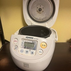 炊飯器　3合　象印　家電の画像
