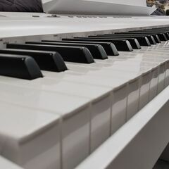 電子ピアノ YAMAHA ヤマハ P-125WH(スタンド/ペダル付) 2021製 動作品
