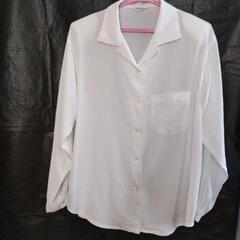 長袖シャツ