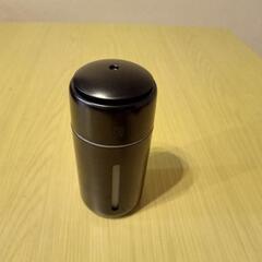 【値下げしました】【未使用品】小型加湿器の画像