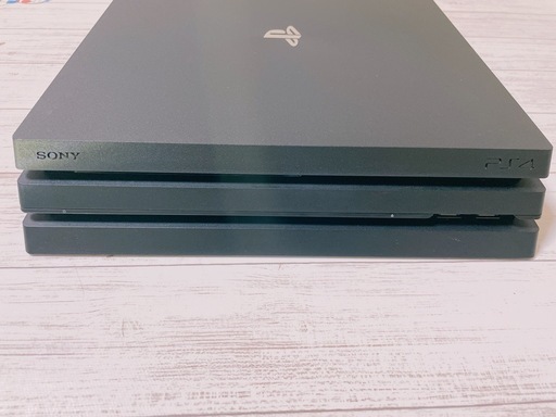 値下げ〜PS4 pro 1TB 中古品