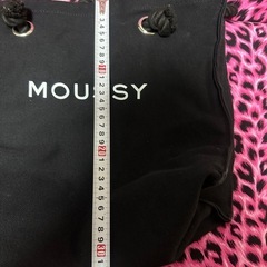 削除間近。moussy トートバッグの画像
