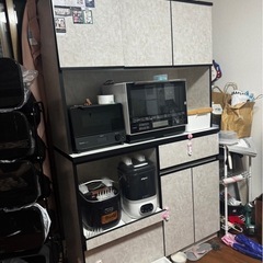 食器棚