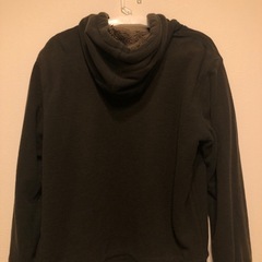 ユニクロ　パーカー　裏起毛　冬服の画像