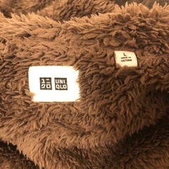 ユニクロ　パーカー　裏起毛　冬服の画像