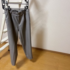 定価半額以下　レディース　グレースーツ　M Lサイズの画像
