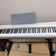 動作品 カシオ PX-130 電子ピアノ CASIO ブラック 88鍵盤 電子楽器 軽量コンパクト プリヴィア 演奏 レッスン Priviaの画像