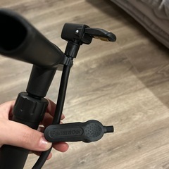 自転車の空気入れの画像