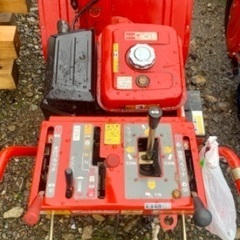 除雪機　共立　中型　  電動シューター セル/リコイルスターター (少し整備必要
)の画像