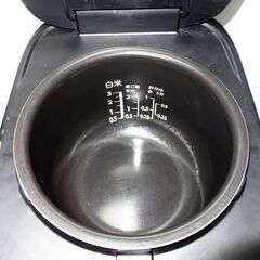 ■TOSHIBA IHジャー 3合炊き 炊飯器 2022年製の画像