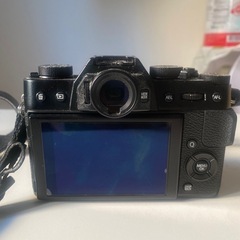 Fujifilm X-T20 一眼レフカメラ ボディーと充電