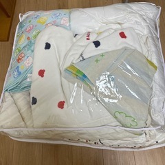 ベビー布団の画像
