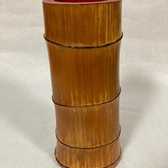 竹筒の花瓶の画像