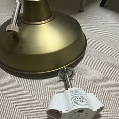 ゴールドペンダントライト　2セットの画像