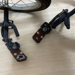大人用自転車補助輪〈24インチ用〉の画像