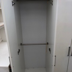 人気の白家具❗️ナフコ ワードローブ クローゼット❗️1台2000円❗️58cm×58cm×高さ180cm の画像