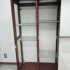 鏡張りの棚の画像