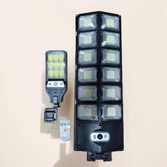 （決まりました）③新品　明るい　人感センサー付き　ソーラーＬＥＤ...