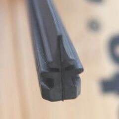 観音寺市 汎用品 車のワイパーゴム ゴムのみ 6㎜幅 600㎜ 切って使います 6㎜幅のワイパーブレードなら何でもOKの画像