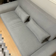 2.8人掛けソファ クッション付き  の画像