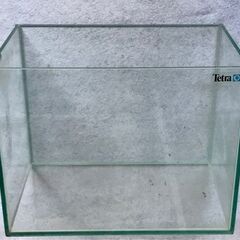 Tetraフレームレス水槽 30×20×23 【USED】かけ有...