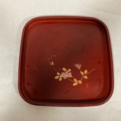 お盆（あげます）の画像