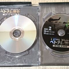 ★ほぼ新品のような美品人気のベトナム戦争作品　国内版日本語対応【ベトナム戦争 WAR IN THE JUNGLE [DVD]】の画像
